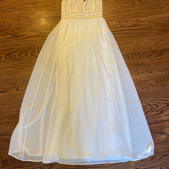 Lulu’s maxi dress - Picture 2 of 4